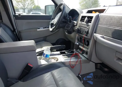 2008 Jeep Liberty Limited Edition z USA, uszkodzony, nr VIN 1J8GN58K98W193186